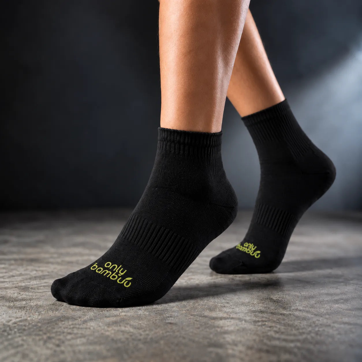 Uniform Mid Crew Socks Secondary image
