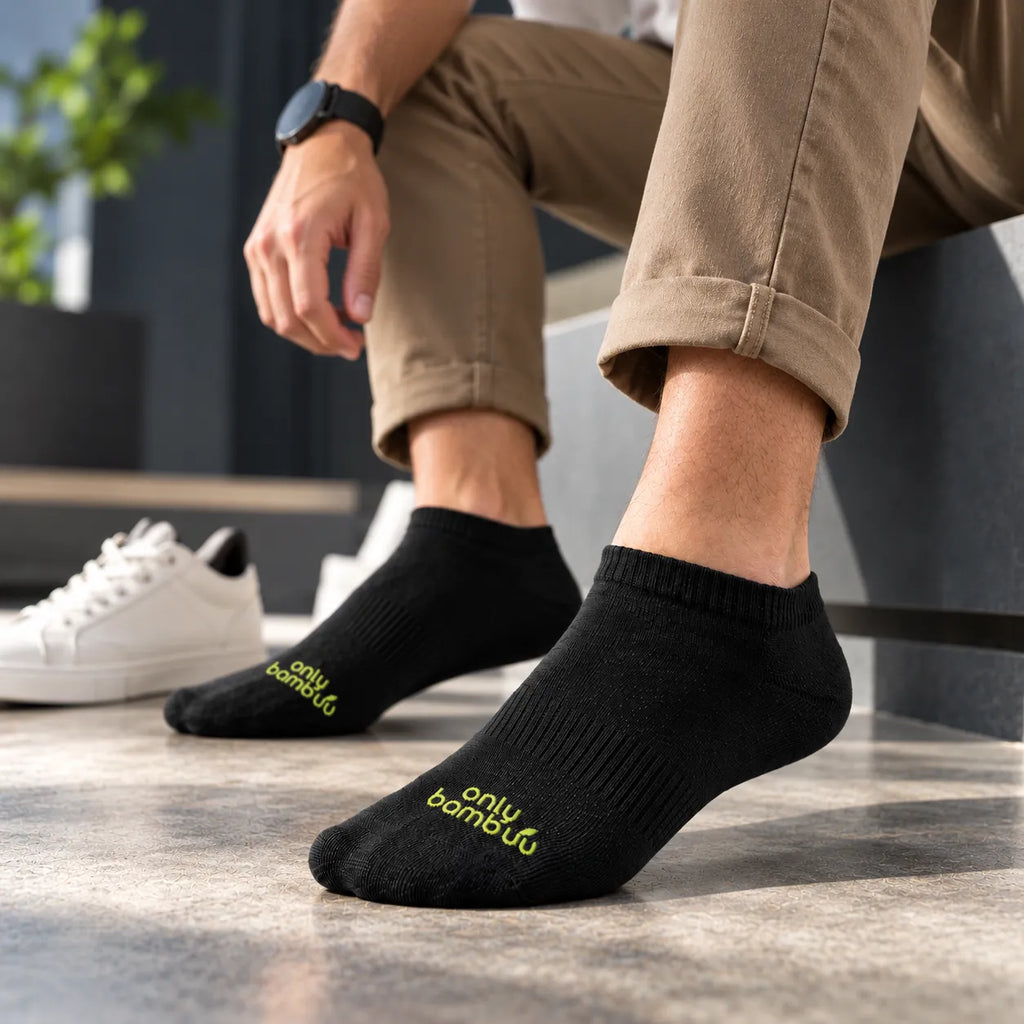 Uniform Ankle Socks